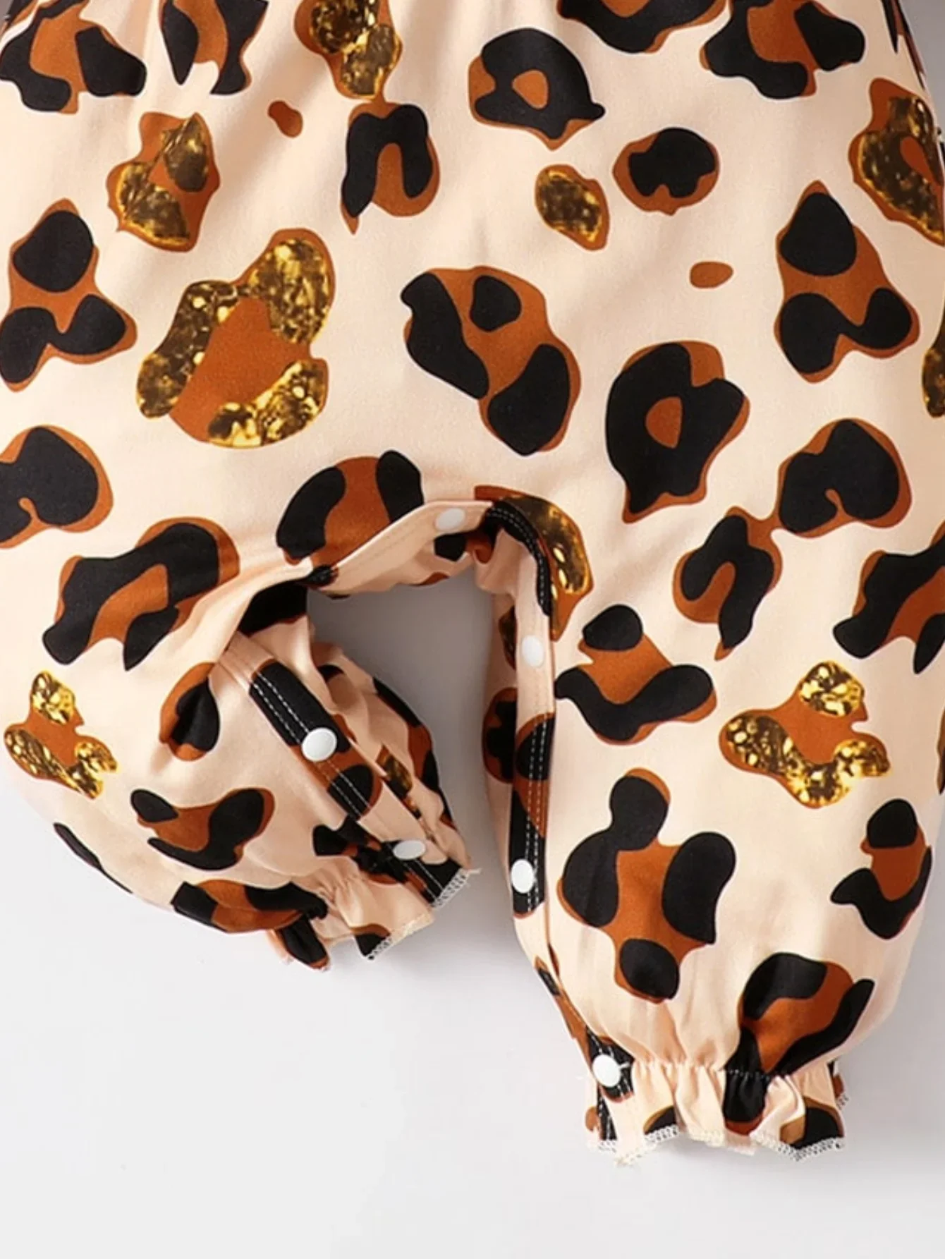 Baby Girl Leopard Jumpsuit Set – Ruffle Trim & Headband - Image 6