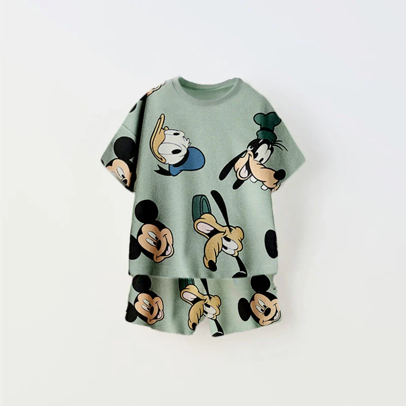 Donald Duck Cartoon Print T-Shirt & Shorts