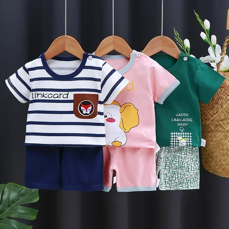 Cartoon Print Contrast T-Shirt & Shorts Set - Image 4
