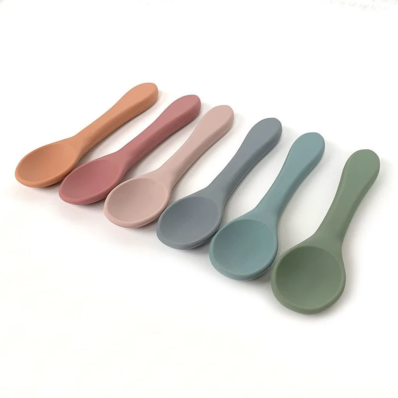 Silicone Baby Feeding Bowl With Spoon - Image 3